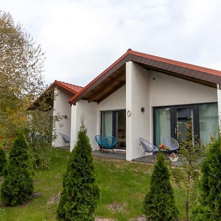 Sadova Park Villa Slesin  Exterior photo